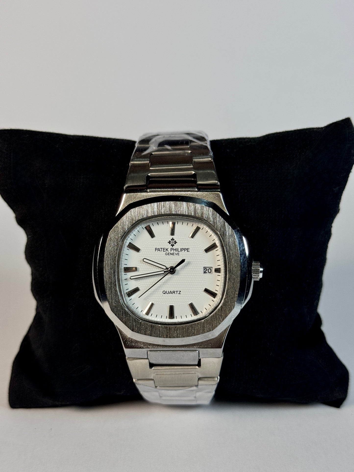 Patek Philippe Style Automatic Watch – White Dial Silver Belt