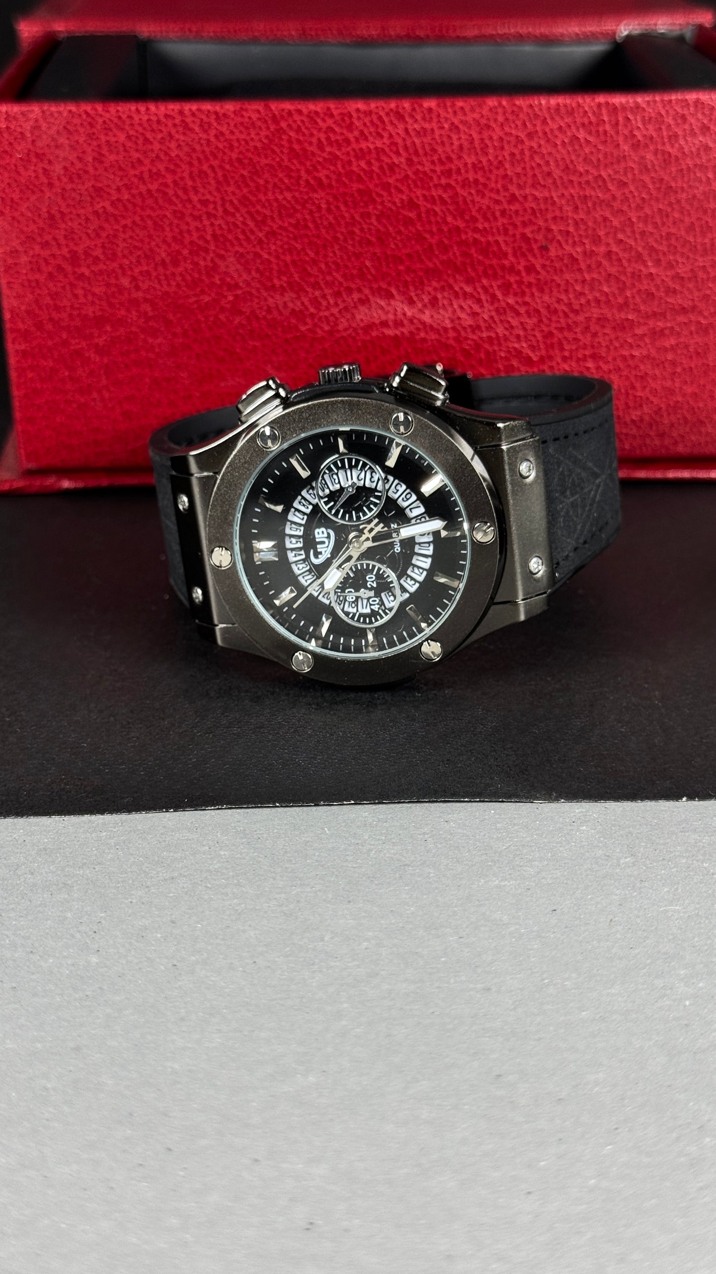 Premium Hublot Big Bang Watch